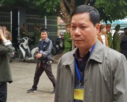 [Nóng] Trương Quý Dương, cựu giám đốc BVĐK Hòa Bình hầu tòa, BS Lương ‘vắng mặt không rõ lý do’
