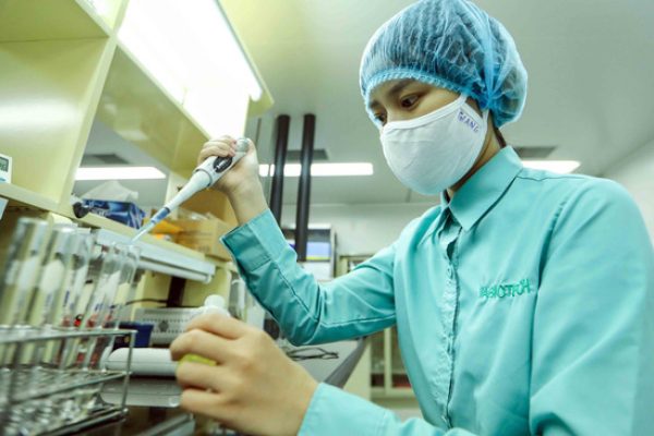Việt Nam đã tiêm thử nghiệm vắcxin ngừa COVID-19 trên chuột